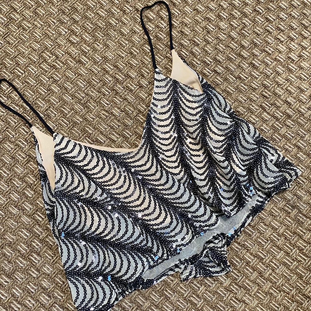 Sequin cropped blouse